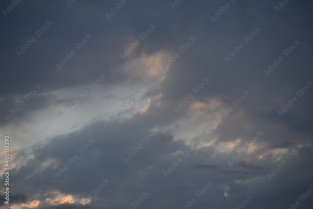 Obraz premium Natural cloudy/rainy sky