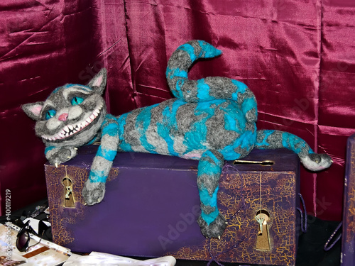 Wallpaper Mural Cheshire cat toy Torontodigital.ca