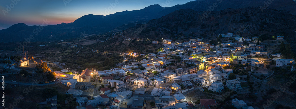 Sellia, a mountain village near Plakias on Crete - obrazy, fototapety, plakaty 