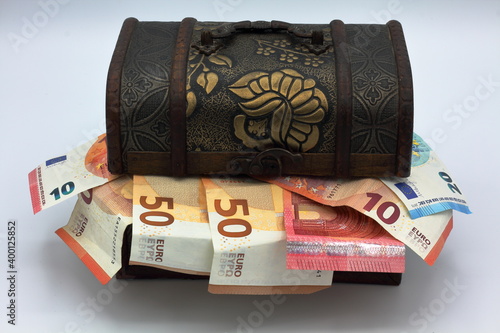 Casket with a lot of euro's banknotes inside