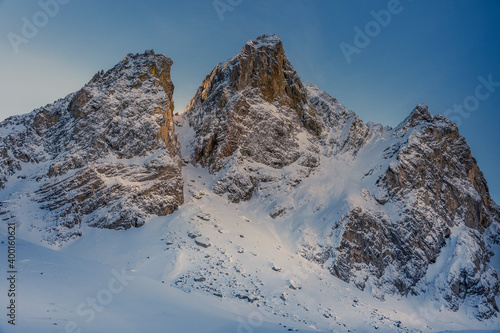 Face nord de l'aiguillette du Lauzet, Hautes Alpes, France photo