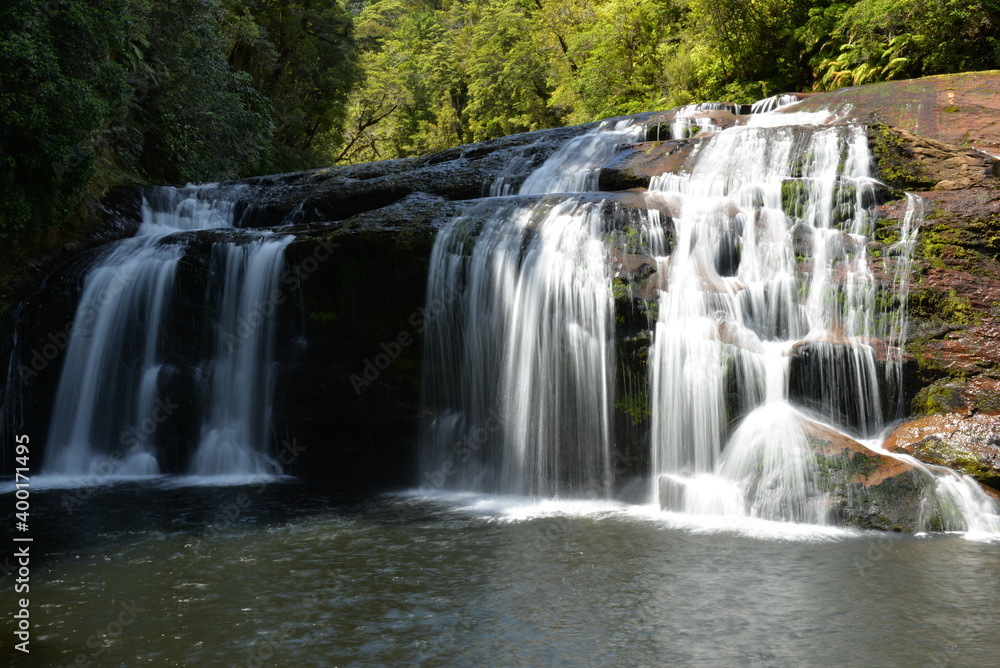 Fototapeta premium Coal Creek Falls in New Zealand