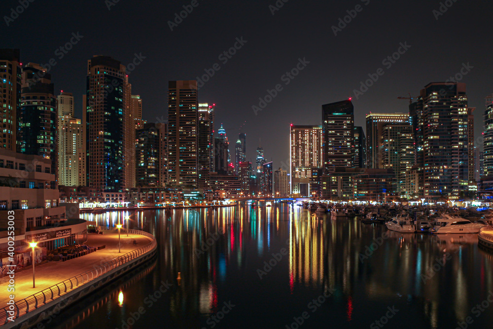 Skyline Dubai Marina at night.