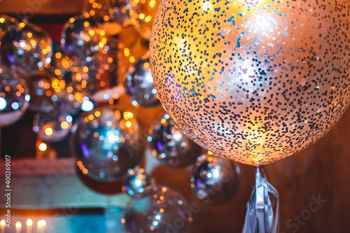 фотографія Decoration interior elements of restaurant venue banquet hall with multicoloured