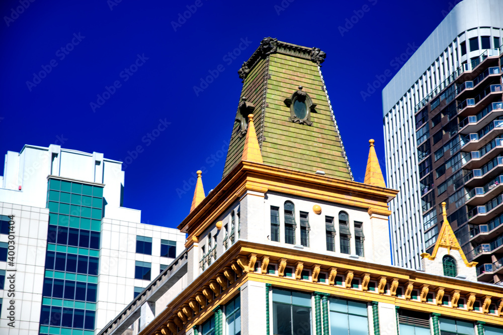 Fototapeta premium Modern and old buildings of Sydney, Australia