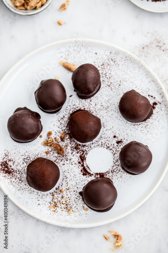 Healthy snicker balls photo