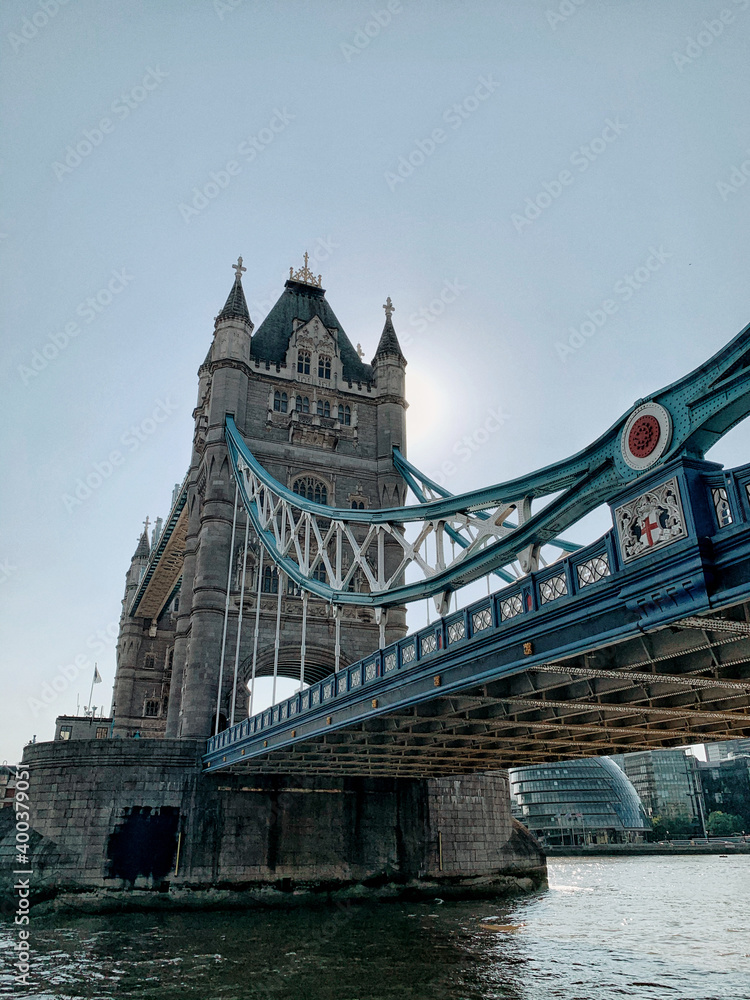 Obraz premium Tower Bridge with blue sky in London