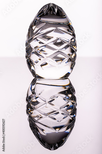 Oeuf en cristal  (1857)