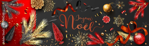 carte ou bandeau sur Joyeux Noël en rouge sur un fond noir et rouge avec des branches de sapins, paillettes, boule, sapinette, sapin, étoile