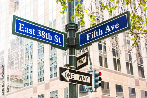 Street sign of Fifth Avenue in Manhattan. © resul