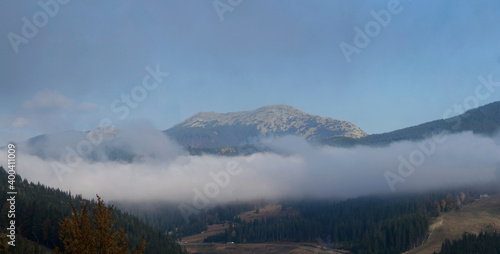 Fototapeta Naklejka Na Ścianę i Meble -  mountains in the fog, mountains in thr fog, ukraine mountain