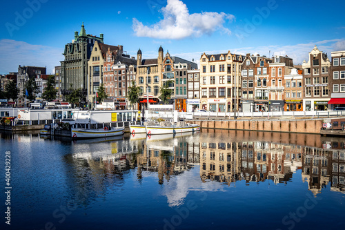 morning reflections Damrak Amsterdam  © Andrea Aigner