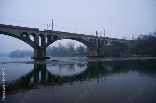 bridge over the river thames