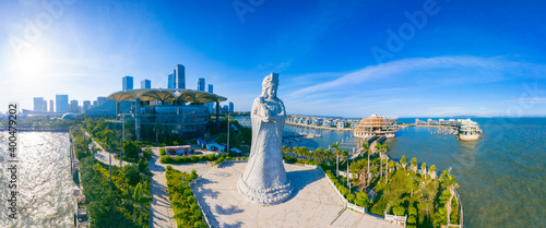 Tableau sur toile Mazu Cultural Square, Xiamen, China