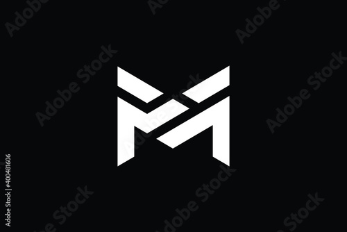 MP logo letter design on luxury background. PM logo monogram initials letter concept. MP icon logo design. PM elegant and Professional letter icon design on black background. M P PM MP