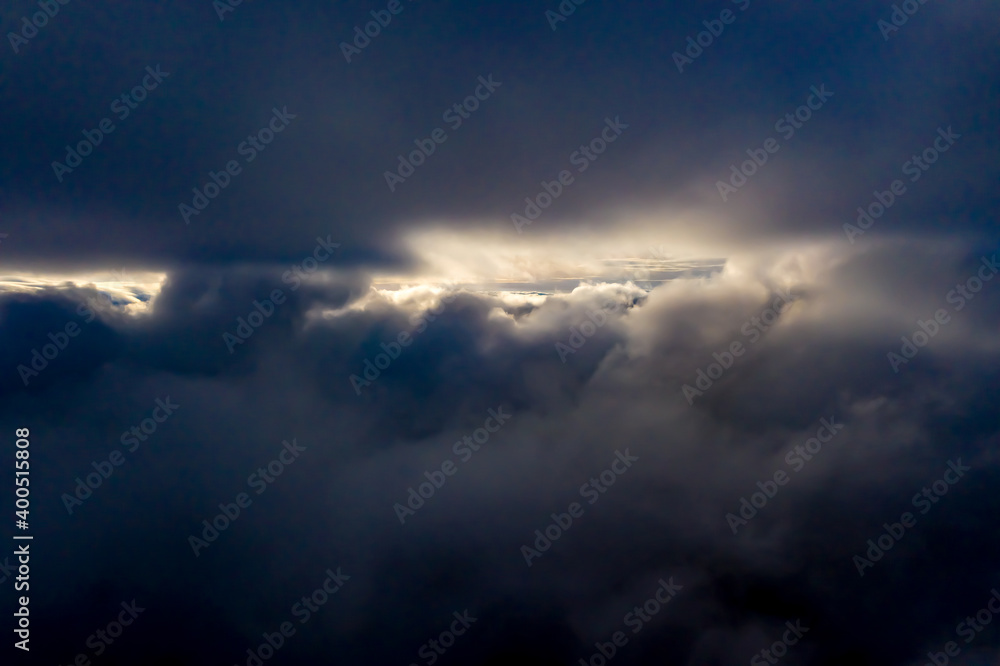 Obraz premium Wolkenaufnahmen aus der Luft