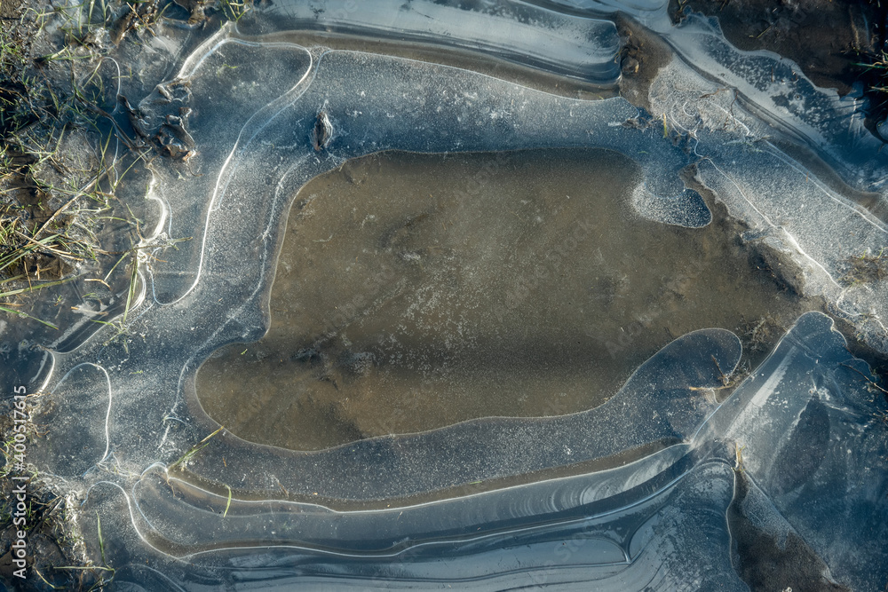 Fototapeta Air patterns under the ice.