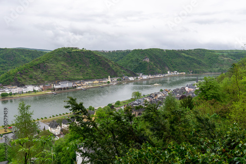 Fototapeta Naklejka Na Ścianę i Meble -  Ausblick über den Rhein bei St. Goar