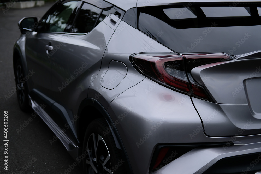 Naklejka premium シルバーのSUV