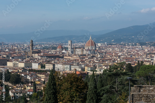 Blick auf historische Kultur Stadt Florenz in Italien  © Tom LiMa