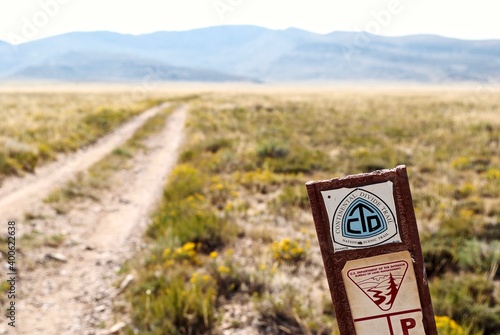 Bild auf Leinwand Rawlins, Wyoming: Continental Divide Trail sign