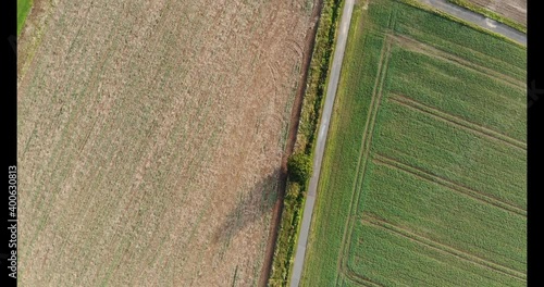 Luftaufnahmen von Feldern und Wegen auf dem Langen Feld in Kassel