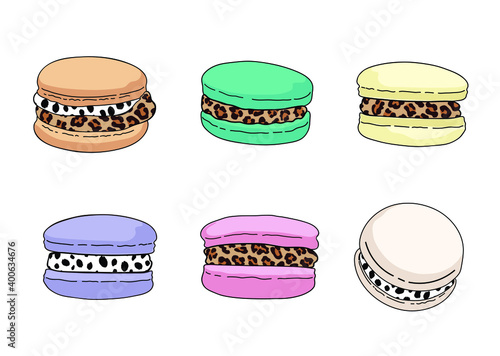 Macaron with leopard print cream