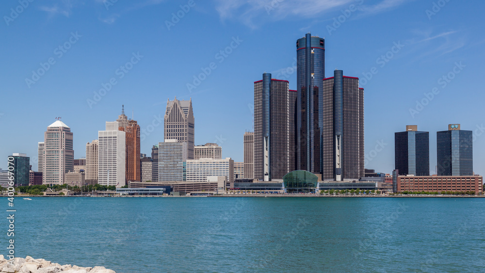 DETROIT, USA - JUNE 17, 2016: A view of the skyline of Detroit, Michigan from Riverfront Trail, Windsor, Ontario, Canada