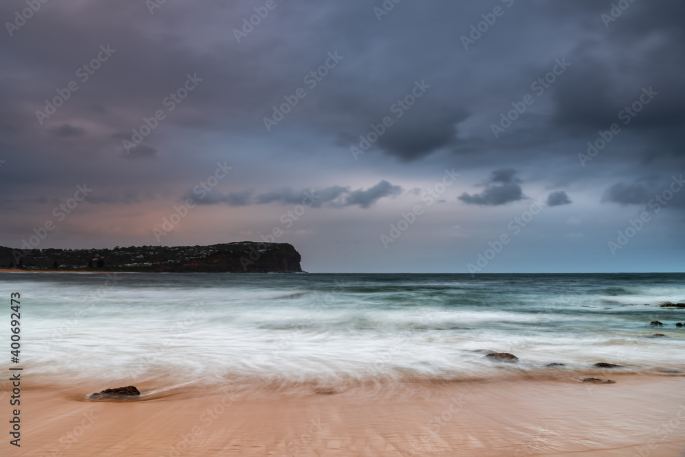 Fototapeta premium Wet weather sunrise seascape
