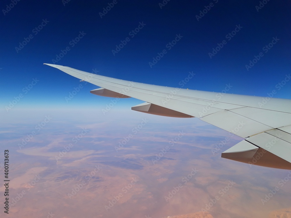 Obraz premium view of sahara desert from airplane window