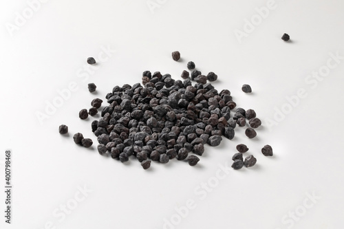 Black Chickpeas from Italy, Whole Bunch of Raw Uncoocked "Ceci Neri" Legumes, a.k.a. "Kala Chana" or "Bengal Grams" – Isolated on White Background