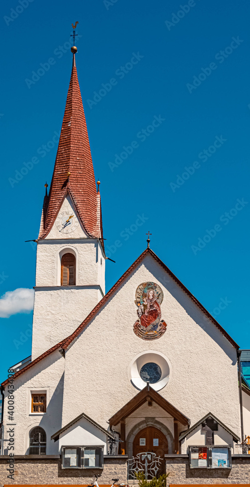 Fototapeta premium Beautiful church at Obergurgl, Oetztal, Tyrol, Austria