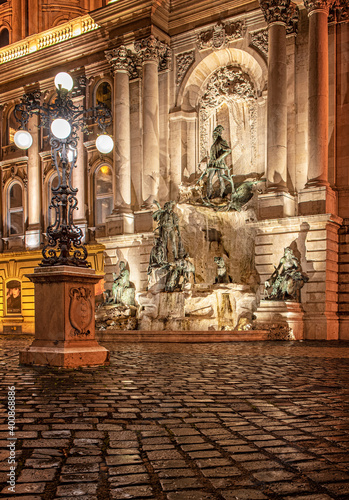 Fountain at night in the Ro...