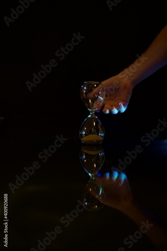 Turning the sand timer