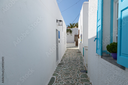 View of the narrow side street in Kastro, Folegandros Island, Greece. © Tomasz Wozniak