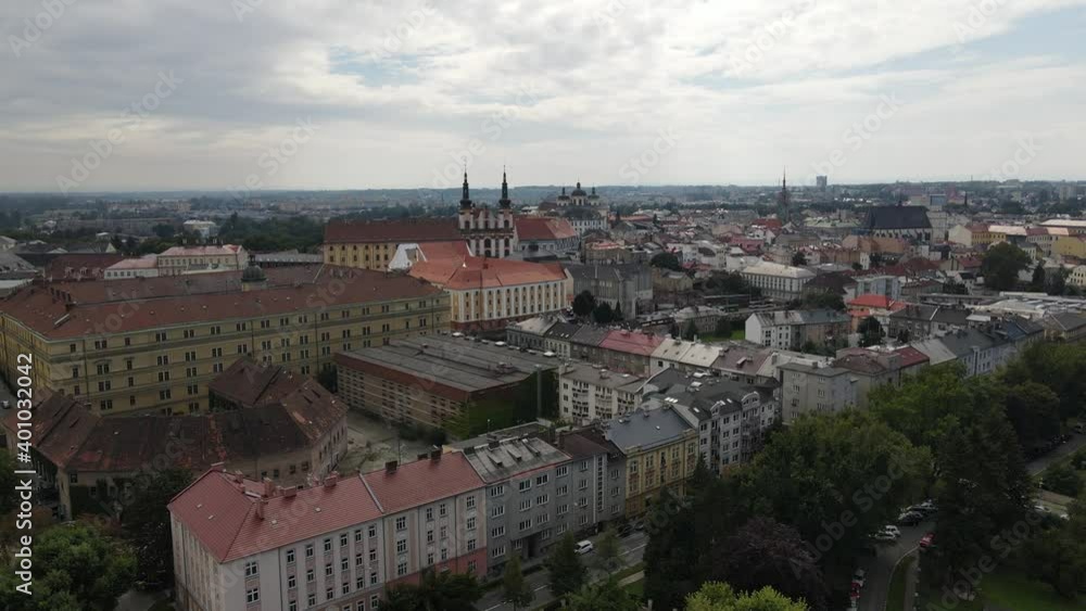 Olomouc is a city in the eastern province of Moravia in the Czech Republic. Olomouc is a city in the eastern province of Moravia in the Czech Republic.