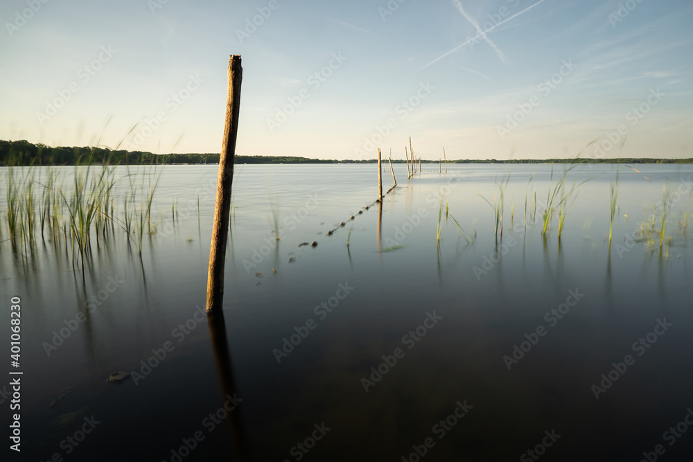 Seelandschaft mit Langzeitbelichtung