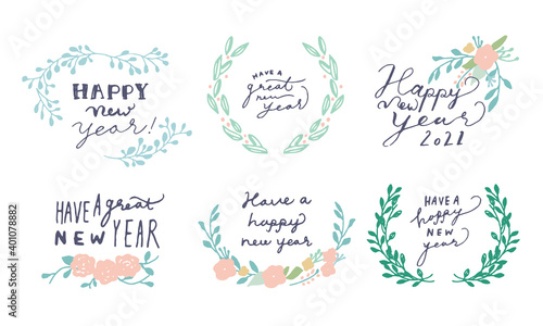 手書きの年賀ロゴ草木のリース風　Happy New Year 2020 hand lettering 