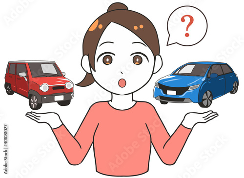 軽自動車と普通車を比較する　悩む　女性