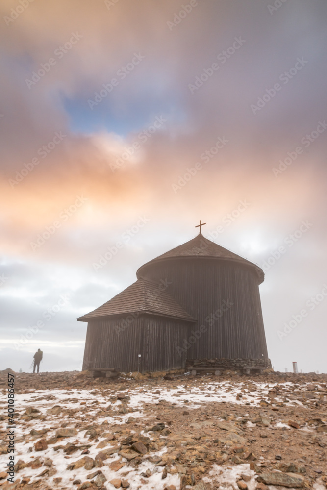 Naklejka premium Chapel on the top of Śnieżka
