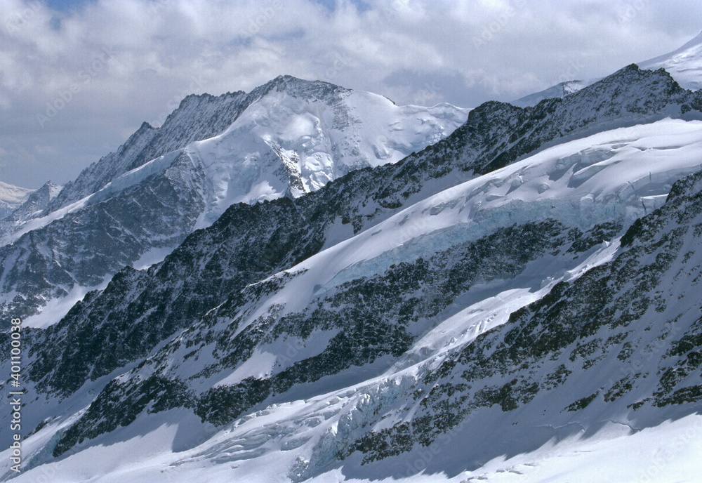 Obraz premium View of Swiss Alps top of Jungfrau known as the