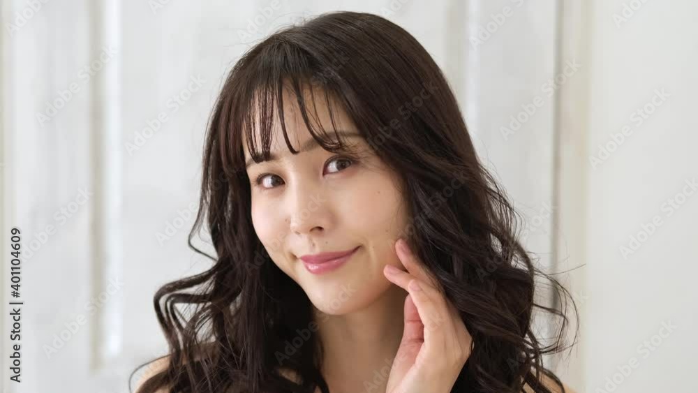 女性 スキンケアイメージ 女性 スキンケアイメージ