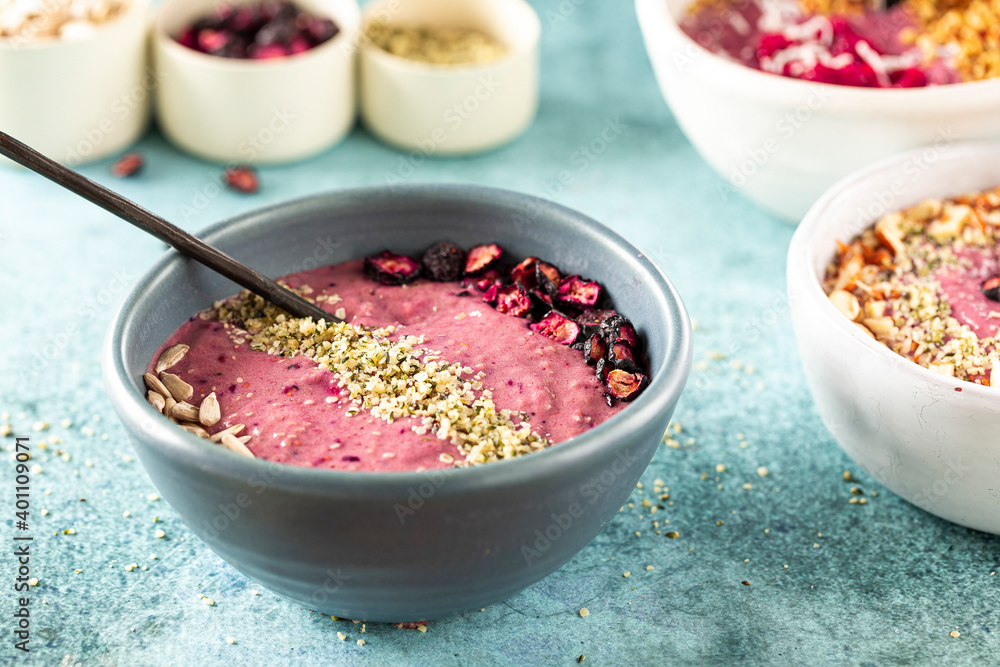Berry Smoothie Bowls Berry Smoothie Bowls