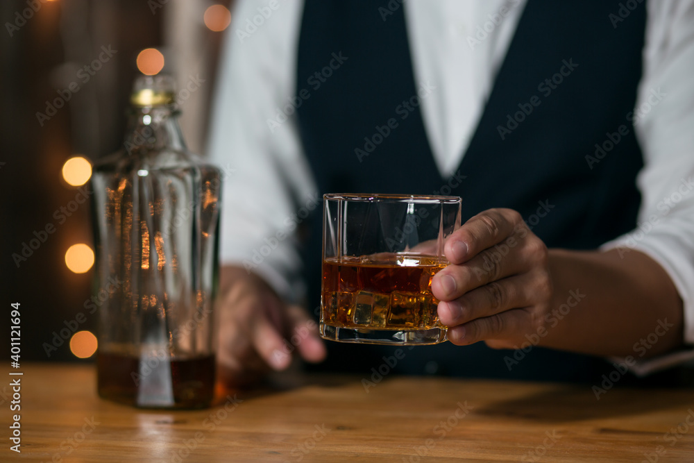 Close-up Barman pouring whiskey whiskey glass beautiful night