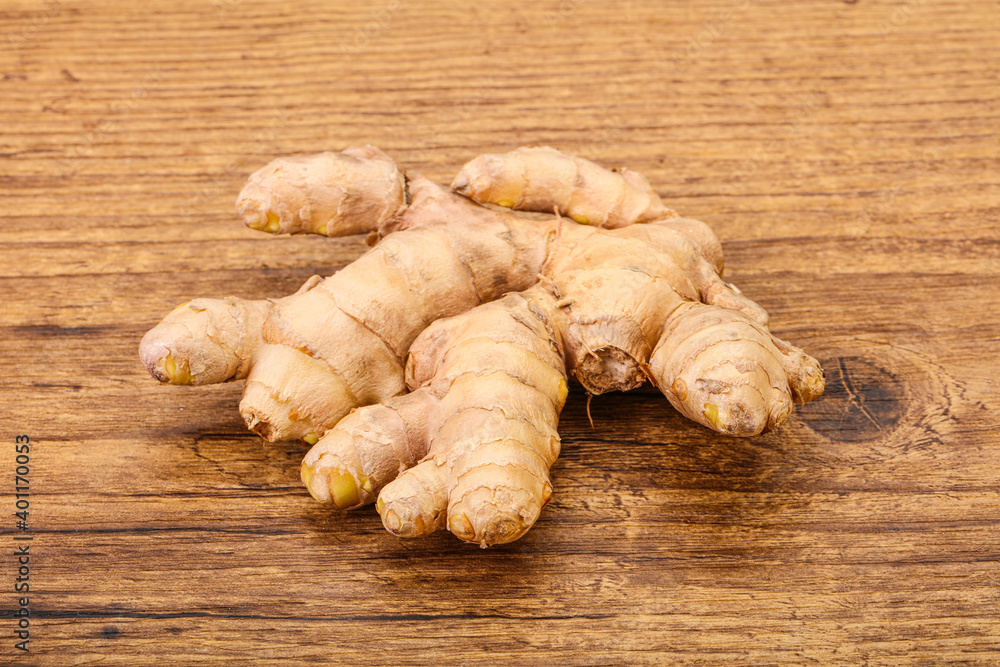 Natural organic raw ginger root