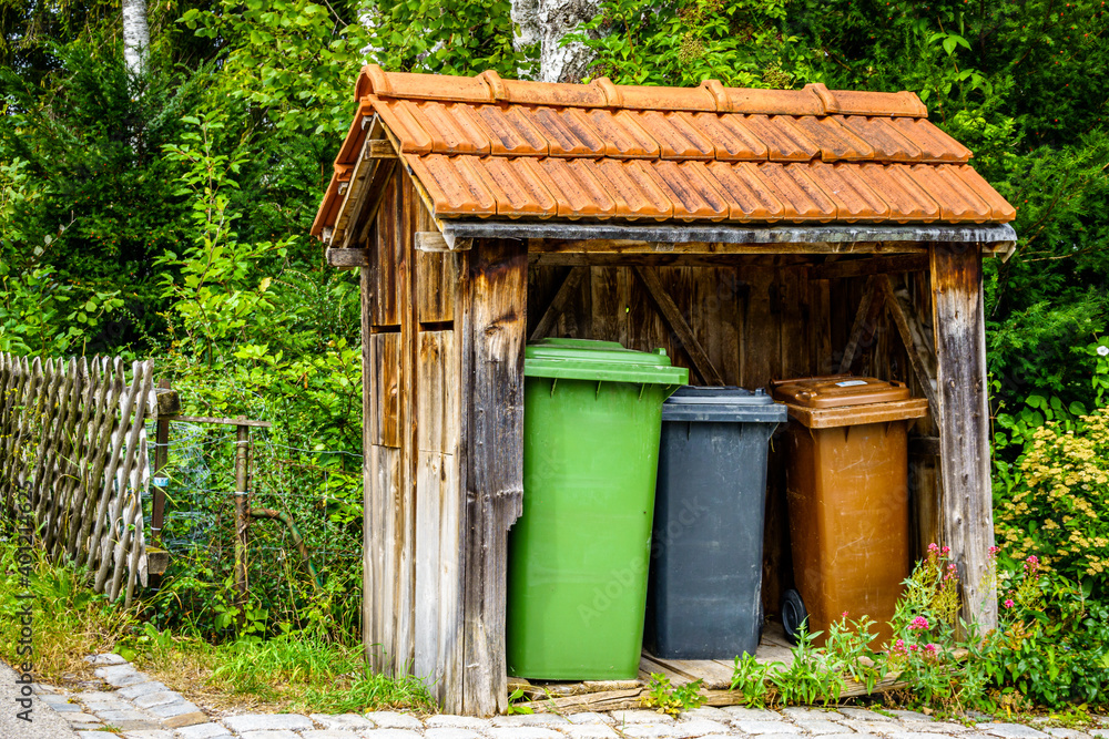 Fototapeta premium garbage at a street