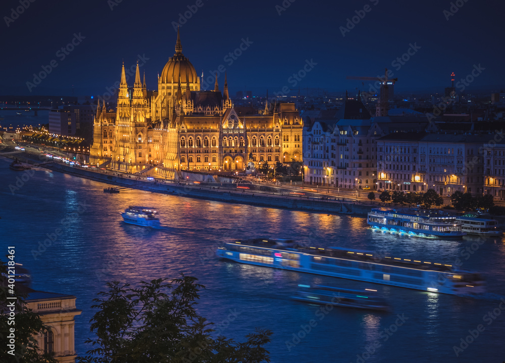 Obraz premium Budapest by night