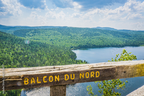 Wallpaper Mural Mont Brassard hike in Parc Regional des 7 chutes in Quebec. This 8.5 kilometers hike offers great view of the typical nordic landscape, The sign says "northern balcony" Torontodigital.ca