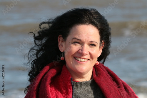 Tableau sur toile Close up portrait of attractive woman  with dark eyes black hair fair skin by se