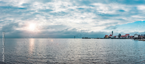 Panorama von der Halbinsel Wasserburg im Bodensee